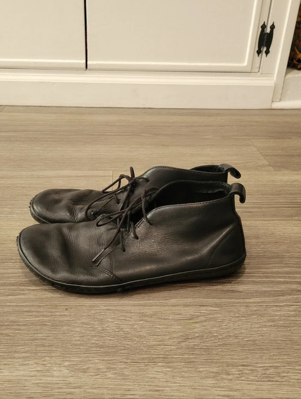 Vivobarefoot Black Leather Gobi IV Lace-Up Casual Boots Size 42